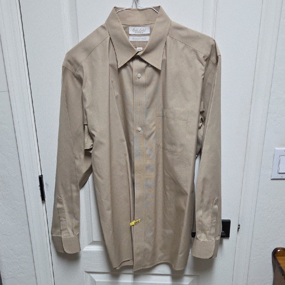 Roundtree & Yorke Tan Dress Shirt